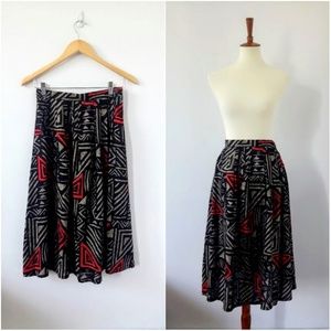 1990s Vintage Triangle Print Midi-Skirt